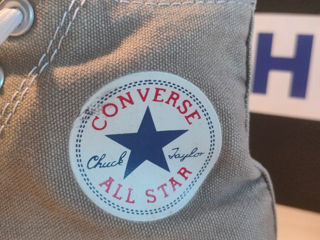 Converse marimea 42