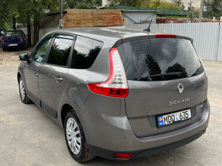 Renault Grand Scenic foto 7