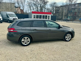 Peugeot 308 foto 3