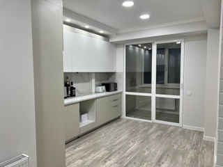 2-х комнатная квартира, 70 м², Телецентр, Кишинёв