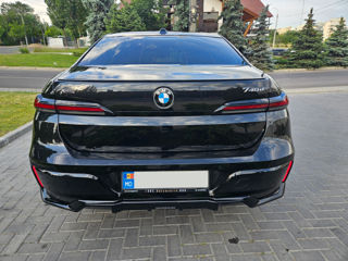 BMW 7 Series foto 9