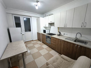 Apartament cu 1 cameră, 48 m², Botanica, Chișinău foto 4