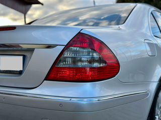 Mercedes E-Class foto 10