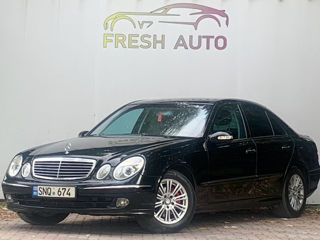 Mercedes E-Class foto 2