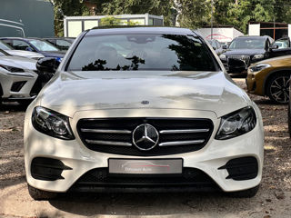 Mercedes E-Class foto 2