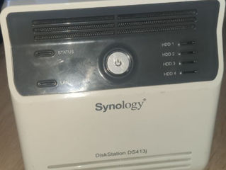 NAS Synology DS413j +4 HDD по 1Tb  Б/У