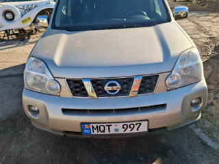 Nissan X-Trail foto 9