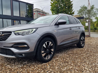 Opel Grandland X foto 1