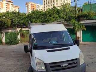 Ford Transit foto 1