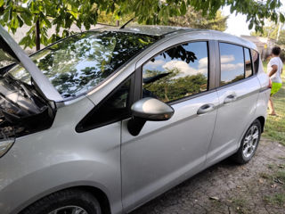 Ford B-Max foto 2