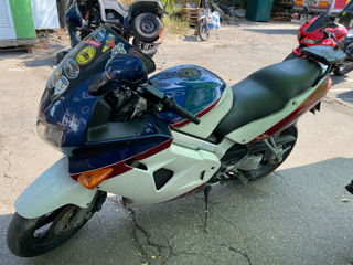 Honda VFR 800 foto 5