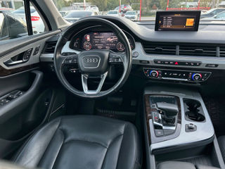 Audi Q7 foto 8