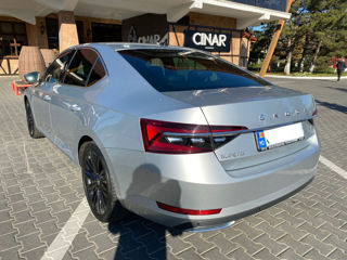 Skoda Superb foto 4