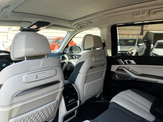 BMW X7 foto 10