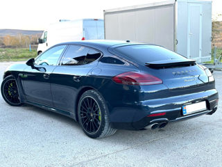 Porsche Panamera foto 4