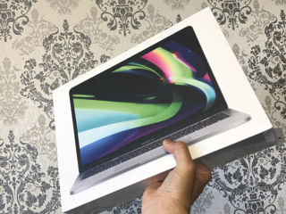 Cumpăr MacBook Air/ Macbook Pro 2020-2021/2022 Apple M1/m2