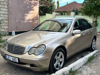 Mercedes C-Class