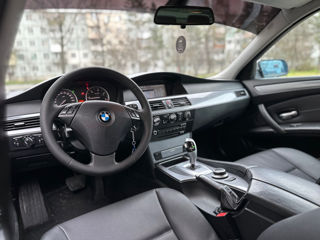 BMW 5 Series foto 15