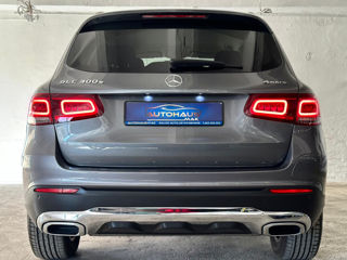 Mercedes GLC foto 4