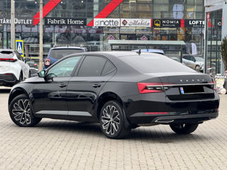 Skoda Superb foto 5