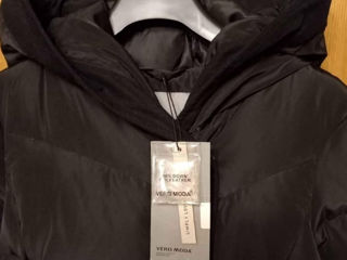 Новый фирменный пуховик Vero Moda. foto 2