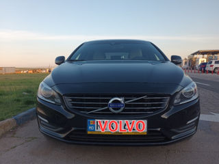 Volvo V60 foto 1