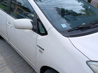 Toyota Prius foto 2