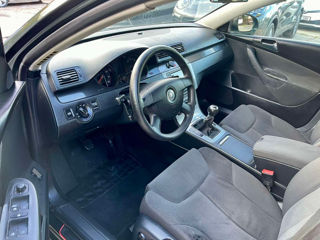 Volkswagen Passat foto 7