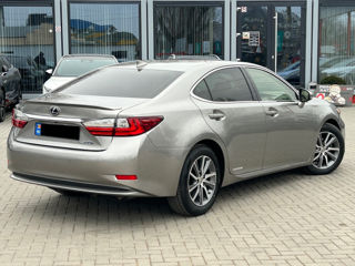 Lexus ES Series foto 4