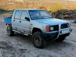 Mitsubishi Pajero foto 1