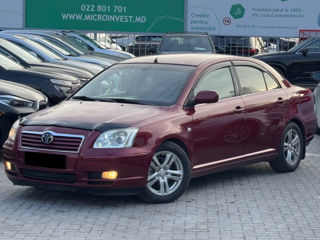 Toyota Avensis foto 5