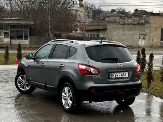 Nissan Qashqai foto 5