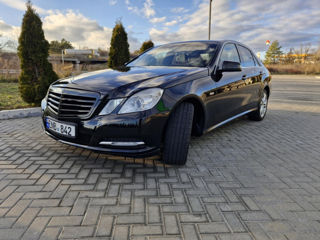 Mercedes E-Class foto 2