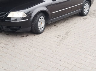 Volkswagen Passat foto 3