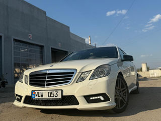 Mercedes E-Class