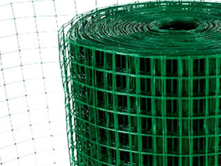 Plasa sudata cu invelis PVC culoare verde.Сетка сварная с ПВХ покрытием.