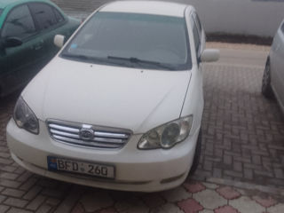 Byd F3 foto 4