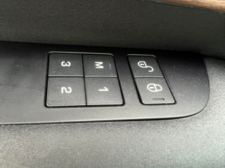 Land Rover Discovery фото 16