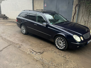 Mercedes E-Class