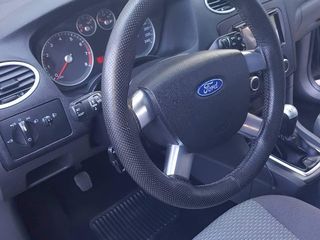 Ford Focus foto 9