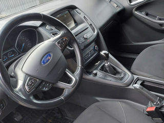 Ford Focus foto 9