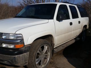 Chevrolet Suburban foto 1