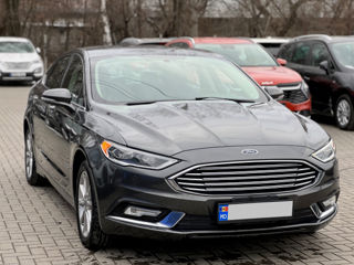 Ford Fusion foto 3