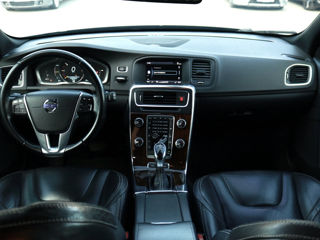 Volvo V60 foto 7