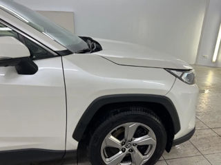 Toyota Rav 4 foto 4