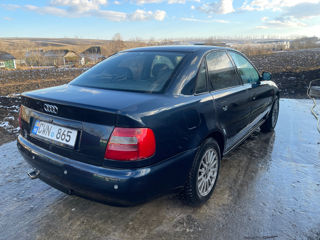 Audi A4 foto 6