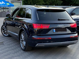 Audi Q7 e-tron foto 4