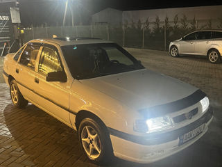 Opel Vectra foto 2