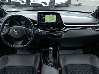 Toyota C-HR foto 6