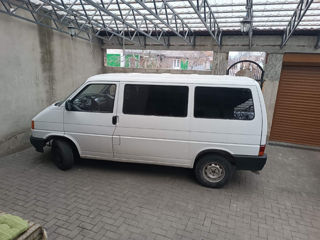 Volkswagen Transporter foto 2